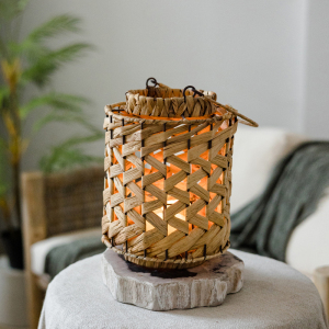 掬涵自然色三角草编提手风灯烛台灯笼落地挂饰摆件手工编织田园风