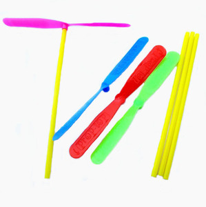 儿时经典玩具竹蜻蜓飞天仙子手转飞天玩具广场玩具小礼品批发