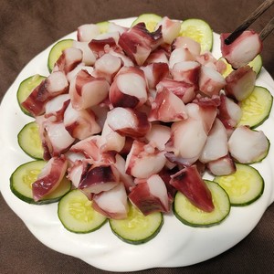 章鱼丁 新鲜冷冻 章鱼粒 八爪足 章鱼小丸子 铁板穿串 5斤 包邮