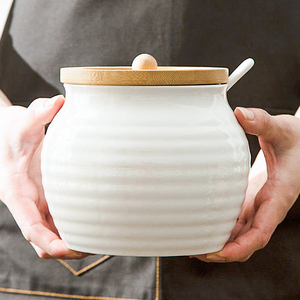 陶瓷猪油罐带勺辣椒油罐油泼辣子家用调味罐日式大容量厨房储物罐