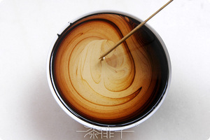 提庄揩清漆天然大漆画漆艺漆器木器水性材料