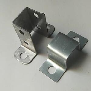 铁艺连接件内插.我想买!固定扣30*30围栏安装支架?方管镀锌角码
