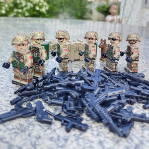 001人付款淘宝兼容乐高积木中国蓝盔un维和部队军事人仔战狼武装特种