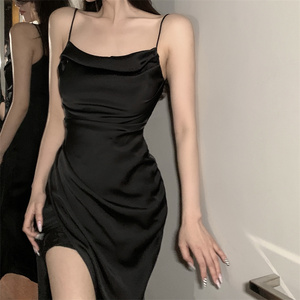 醋酸缎面丝滑赫本风吊带连衣裙女长款高腰开叉修身晚礼服气质御姐