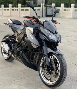 进口川崎z1000大蟒蛇n19小忍者250双缸水冷大排量400重机摩托街车