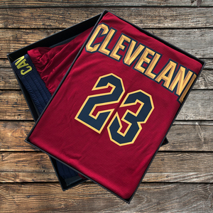 骑士队詹姆斯23号定制球衣球裤短袖红色经典美式篮球服背心套装