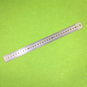 直尺 尺子150mm/200mm/300mm钢尺美术钢板尺双面刻度直板尺