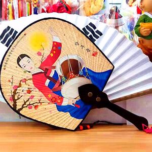 韩国手工艺品扇子腰鼓朝鲜鼓长鼓图案墙壁鼓挂饰挂画朝鲜族特色