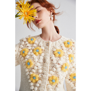 奥芝国重工手工立体钩花针织毛衣女22秋冬新白色开衫外套