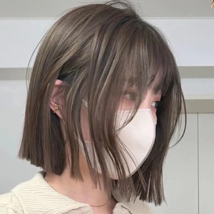 日本花王泡沫染发剂膏2022流行色植物纯白金浅驼色自己在家染发膏