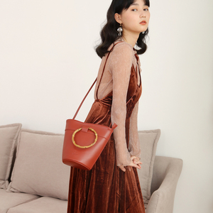 【复古女神】牛皮圆环竹节手提包单肩斜挎女包
