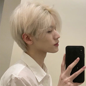 假发男短发韩版帅气中分学生日常短卷发随意蓬松米白色cos全头套