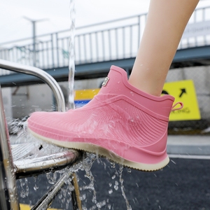 新款韩日雨鞋女时尚外穿短筒防水鞋厨房防滑雨靴女士成人工作胶鞋