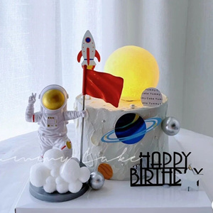 胜利宇航员旗子蛋糕装饰摆件航天飞机太空人发光月亮灯男孩生日