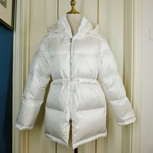 同款货源好1557593淘宝霍思燕同款羽绒服,潮牌,送打底针织衫0人