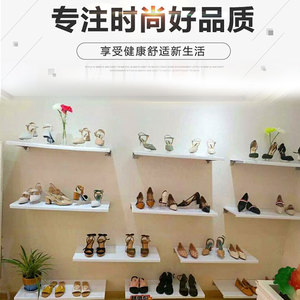 鞋店鞋架展示架鞋店陈列架上墙鞋架包包架鞋店装修烤漆木质童鞋架