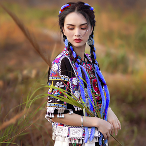 少数民族帽子女贵州