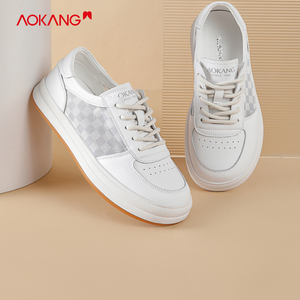 唯品会京东秋季女鞋子搭配裙子阔腿裤西装牛仔裤的休闲小白鞋板鞋