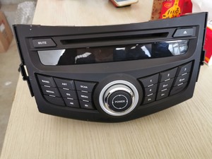 汽车cd机拆车改装