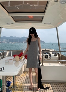 11AN吊带裙2024夏季新款韩系修身显瘦纯色连衣裙