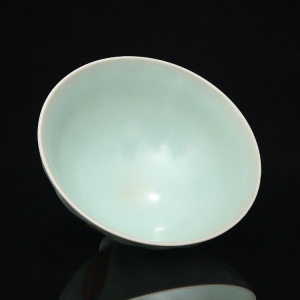 南宋 龙泉窑 粉青釉 刻划莲瓣纹 深斗茶碗 古董瓷器古玩古瓷器