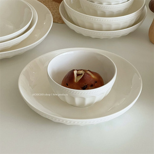 ins简约白色浮雕南瓜陶瓷碗汤盘耐高温餐盘一人食餐具