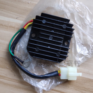 力华原装适用铃木王125gs125摩托车125老款整流器充电器硅整流