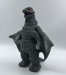 万代怪兽软胶17cm