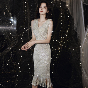 名媛小晚礼服裙女宴会气质小个子主持人银色亮片年会轻奢小众高端