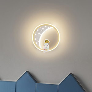 儿童房壁灯男孩卡通可爱背景墙装饰星星宇航员创意圆形卧室床头灯