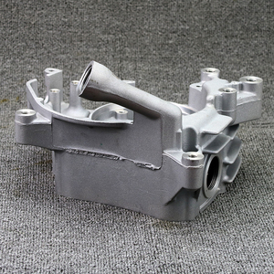 包邮 雅马哈100cc通用 福喜福逸巧格车玩凌鹰 发动机右曲轴箱箱体