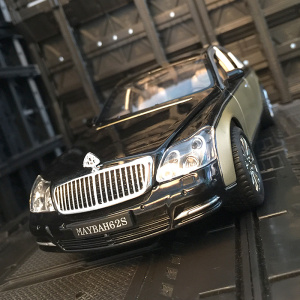 1:24仿真迈巴赫maybach 62s合金车模金属汽车模型摆件收藏礼物车