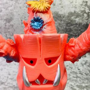 日本奥特曼怪兽软胶 sofubi 公牛社 泰罗奥特曼年糕怪兽莫奇隆