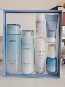 韩国兰芝水乳洗面奶完美套装隔离精华补水保湿护肤品闭口滋润