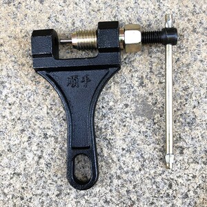 紧链器 通用 万能 通用型摩托车链条拆卸工具428 520截链器拆链器