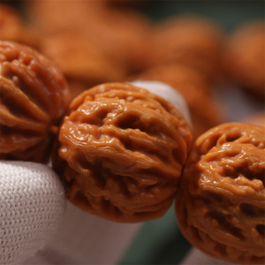 粗筋龙脊纹苍龙手持13颗收藏级精品大粗筋胶质感好矮桩大肚