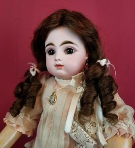 法国洋娃娃