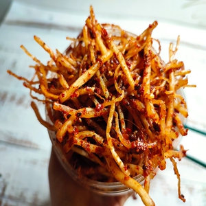 云南临沧孟定特产小吃傣族腌韭菜根歪菜根萝卜里的菜根酸辣韭菜根