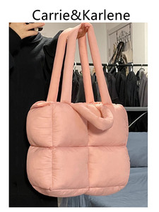 2024新款小众设计粉色包包小太空棉秋冬羽绒包大容量手提托特女包
