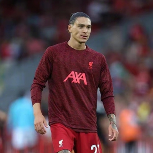 利物浦枣红色足球训练服2223新款出场服长袖运动套装休闲跑步上衣