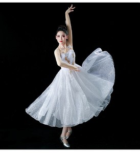 白色现代舞蹈演出服装芭蕾纱表演服开场舞蓬蓬连衣裙伴舞中长裙女