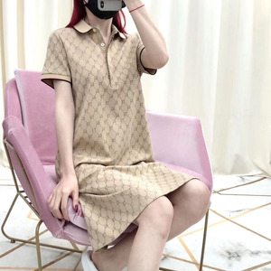 巴宝莉纯色女装22春夏新款气质字母格子英伦休闲polo领t恤连衣裙