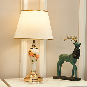 床头台灯卧室家用温馨浪漫装饰灯现代简约时尚可调光插电床头柜灯