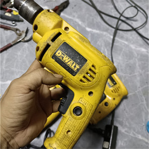 二手电动工具 黄得伟电钻手电钻钻夹头220伏电动工具实物拍摄