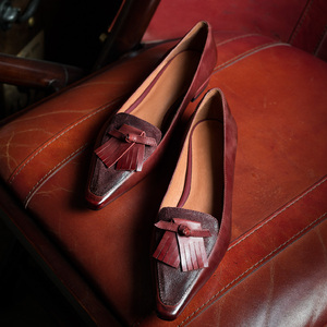 法式复古平底鞋浅口平跟女鞋红棕色方头单鞋流苏真皮鞋