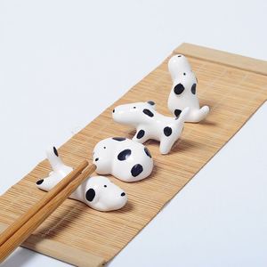 精品日式骨头小狗陶瓷筷子架创意餐桌筷子托笔托装饰工艺礼品摆件