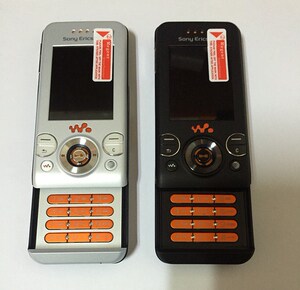 sony ericsson/索尼爱立信w580c学生中老年备用滑盖音乐手机包邮