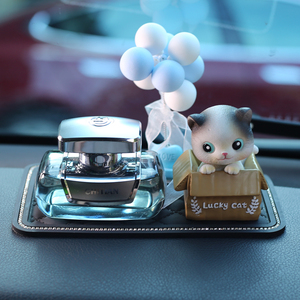 00tb238292457淘宝汽车香水摆件高档车载香薰淡香持久中控台除异味