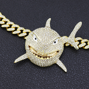 欧美ins潮牌6ix9ine同款鲨鱼吊坠人工镶钻嘻哈shark男女古巴项链