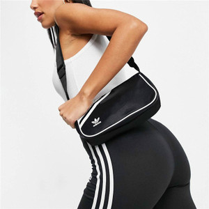 adidas阿迪达斯三叶草女包2021春季新款三条纹斜挎包腋下包gn2097